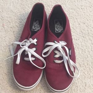 MAROON VANS